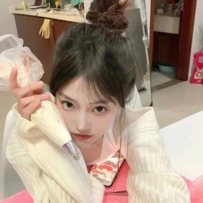 鸾凤嬉春